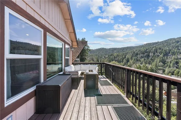 $500,000 | 820 Arbula Drive, Crestline, CA 92325