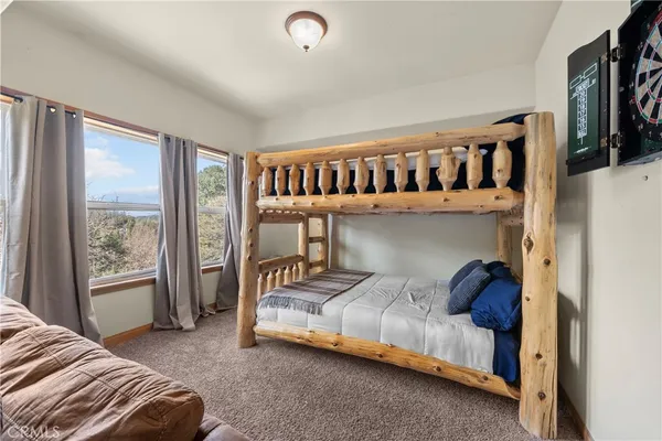 $500,000 | 820 Arbula Drive, Crestline, CA 92325