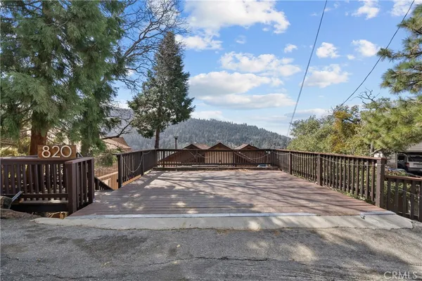 $500,000 | 820 Arbula Drive, Crestline, CA 92325