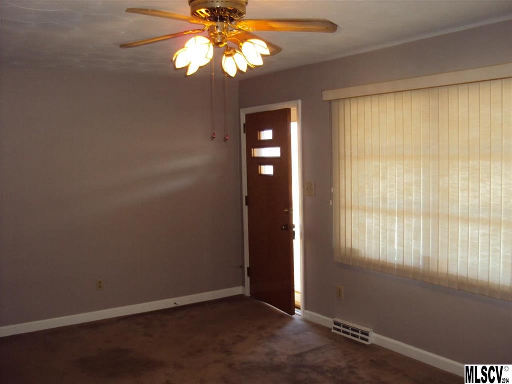 1157 Finger Bridge Road Hickory, NC 28602 - Photo 6 of 11 Gallery Image 6