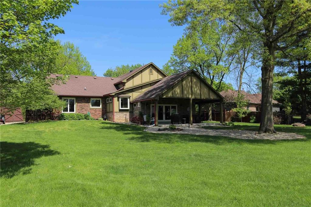 96 Leaning Tree Road Greenwood, IN 46142 - Photo 2 of 26 Gallery Image 2
