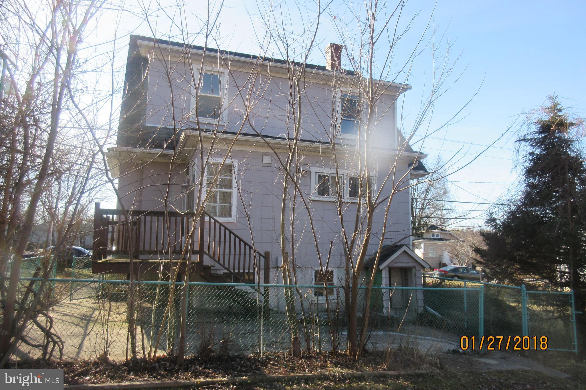 2218 Sulphur Spring Road Baltimore, MD 21227 - Photo 2 of 18 Exterior (Rear)