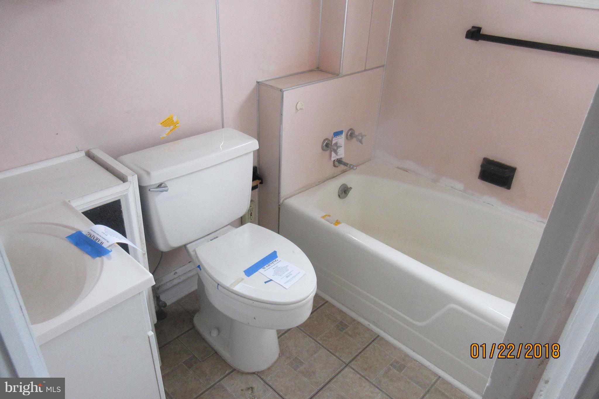 2218 Sulphur Spring Road Baltimore, MD 21227 - Photo 13 of 18 Interior (General)