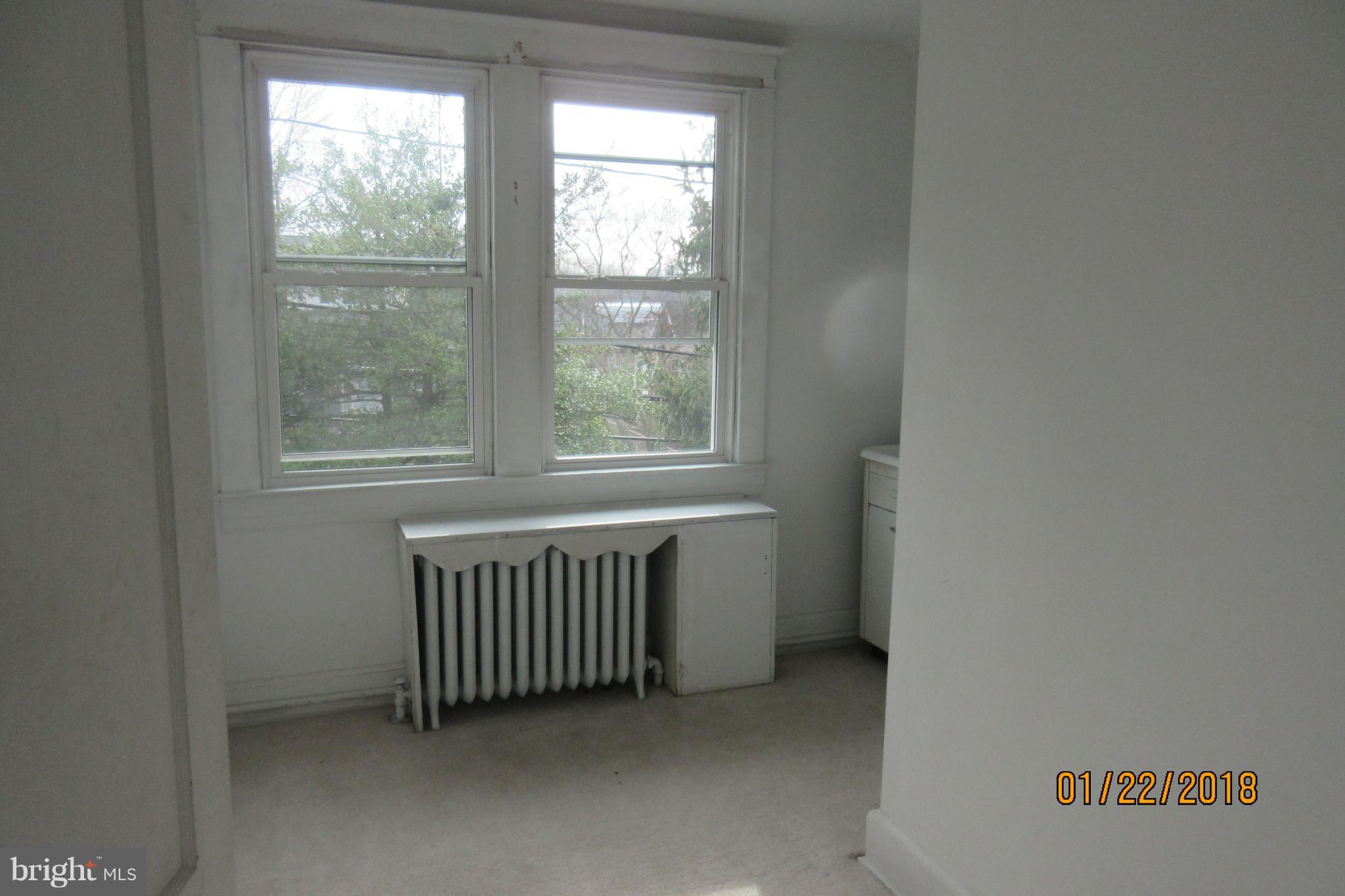 2218 Sulphur Spring Road Baltimore, MD 21227 - Photo 17 of 18 Bedroom