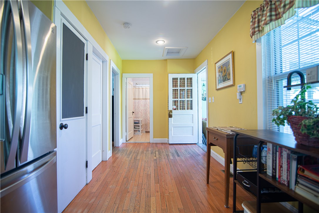 85 Conrad Street Woonsocket, RI 02895 - Photo 20 of 38