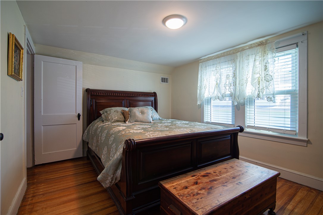 85 Conrad Street Woonsocket, RI 02895 - Photo 25 of 38