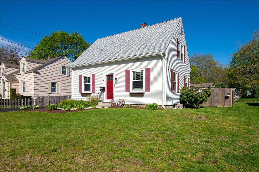 85 Conrad Street Woonsocket, RI 02895 - Photo 3 of 38