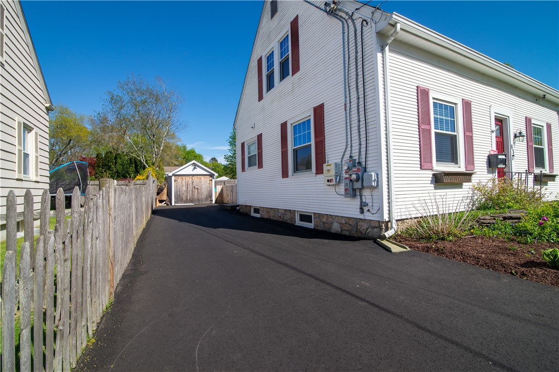 85 Conrad Street Woonsocket, RI 02895 - Photo 37 of 38