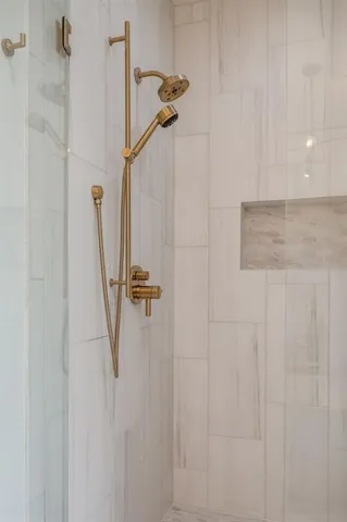 $670,000 | 3930 Bowser Avenue, Unit 11, Dallas, TX 75219