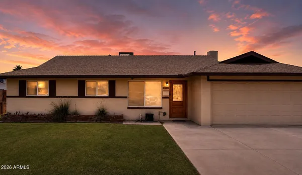 $649,900 | 409 East Hermosa Circle, Tempe, AZ 85282
