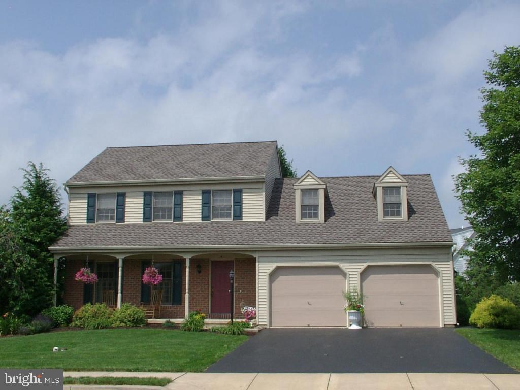 4 Barbara Lane Lititz, PA 17543 - Photo 1 of 13