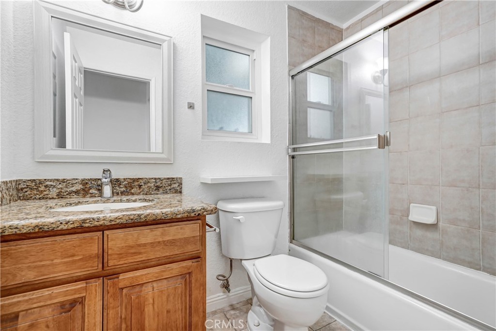 1637 East 5th Street, Unit 204 Long Beach, CA 90802 - Photo 22 of 29