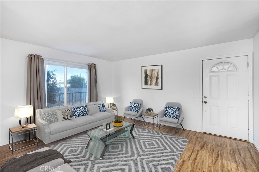 1637 East 5th Street, Unit 204 Long Beach, CA 90802 - Photo 3 of 29