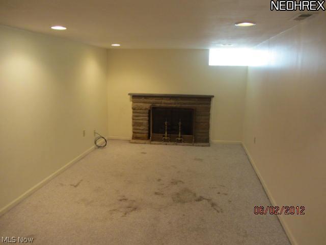 1158 Argonne Road Cleveland, OH 44121 - Photo 9 of 10