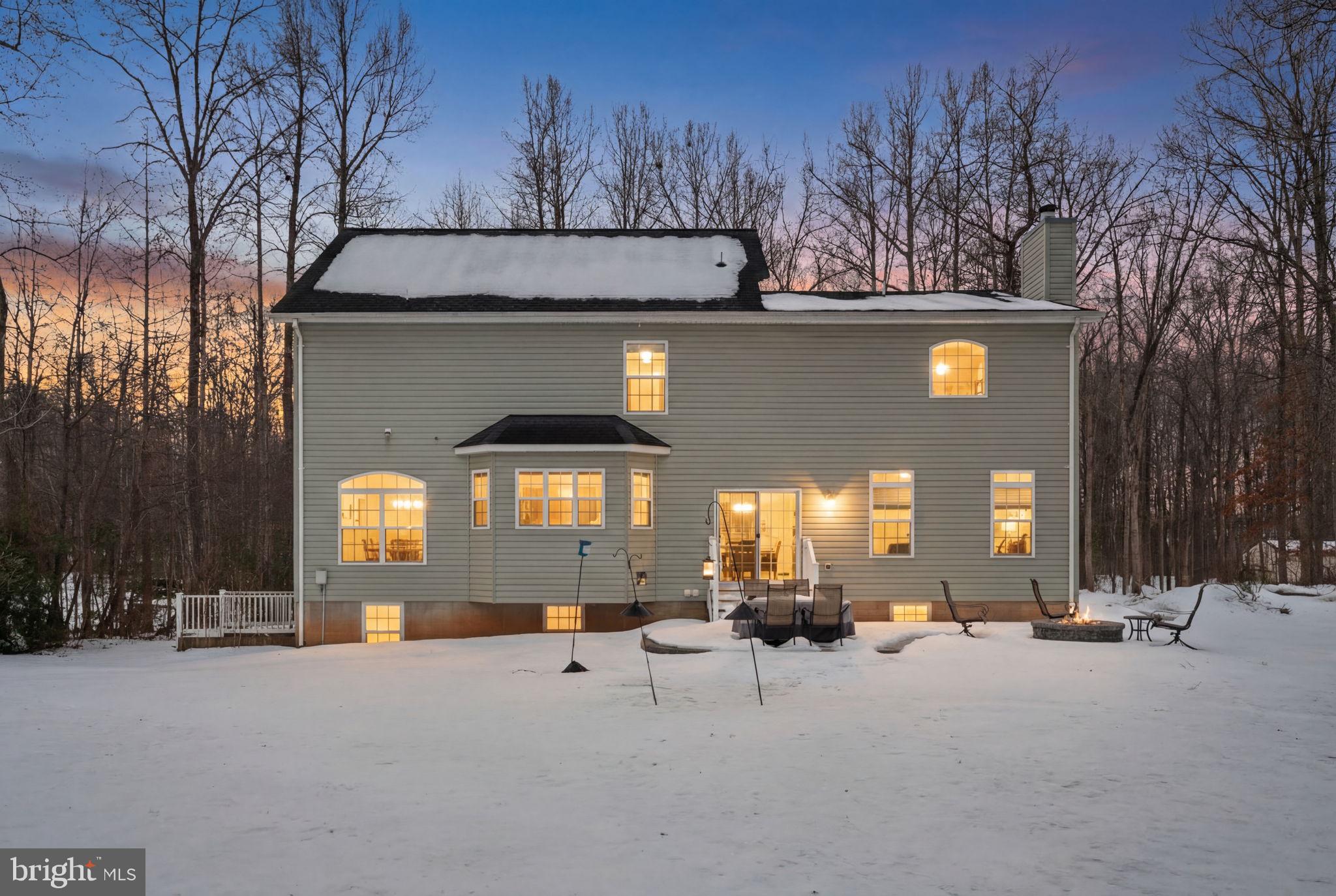 2816 Mountain View Road Stafford, VA 22556 - Photo 46 of 49 Relaxing backyard waiting for you!