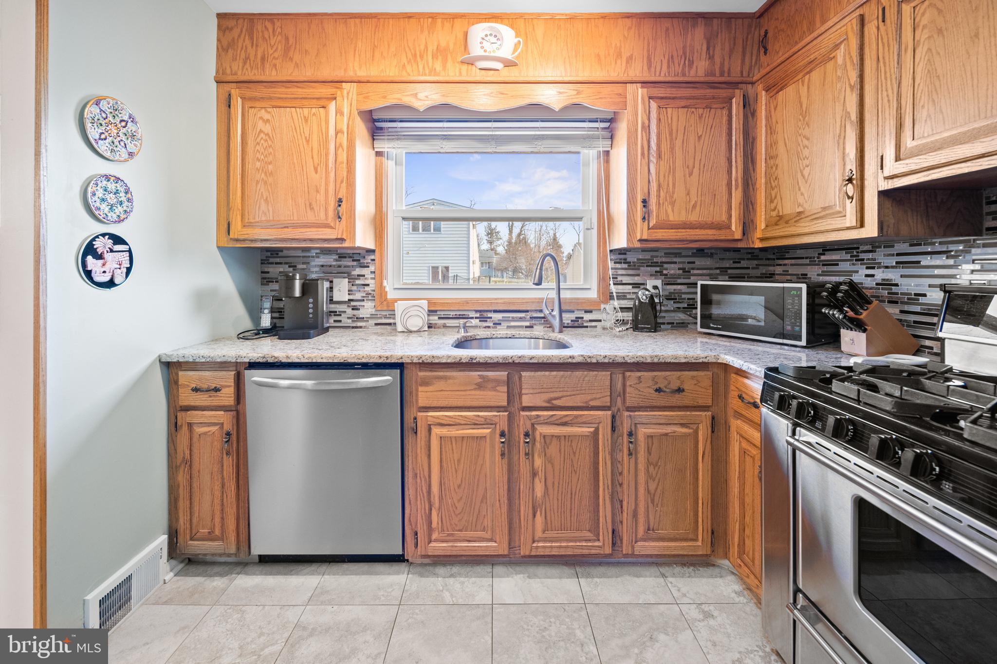 121 Ridge Road Cherry Hill, NJ 08002 - Photo 14 of 39 Gallery Image 14