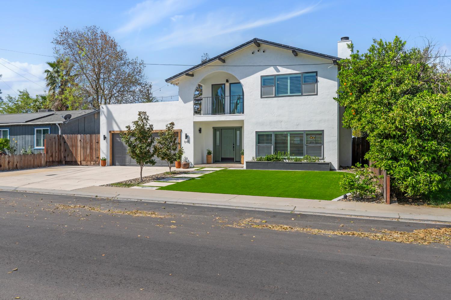 845 Sunrise Avenue Ripon, CA 95366 - Photo 2 of 48