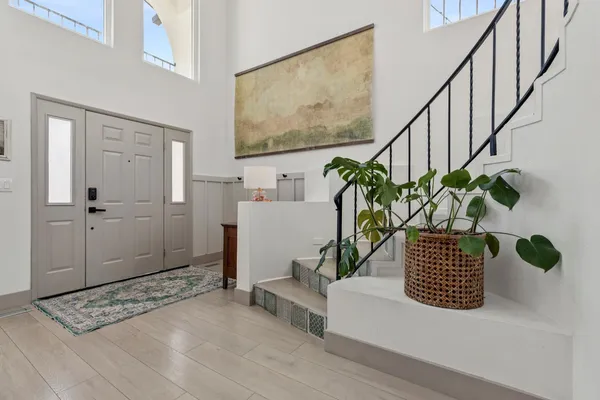 a view of entryway and hall