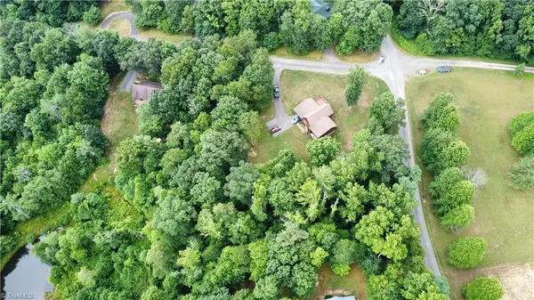 $25,000 | 1029 Cabin Village Lane, Hillsville, VA 24343