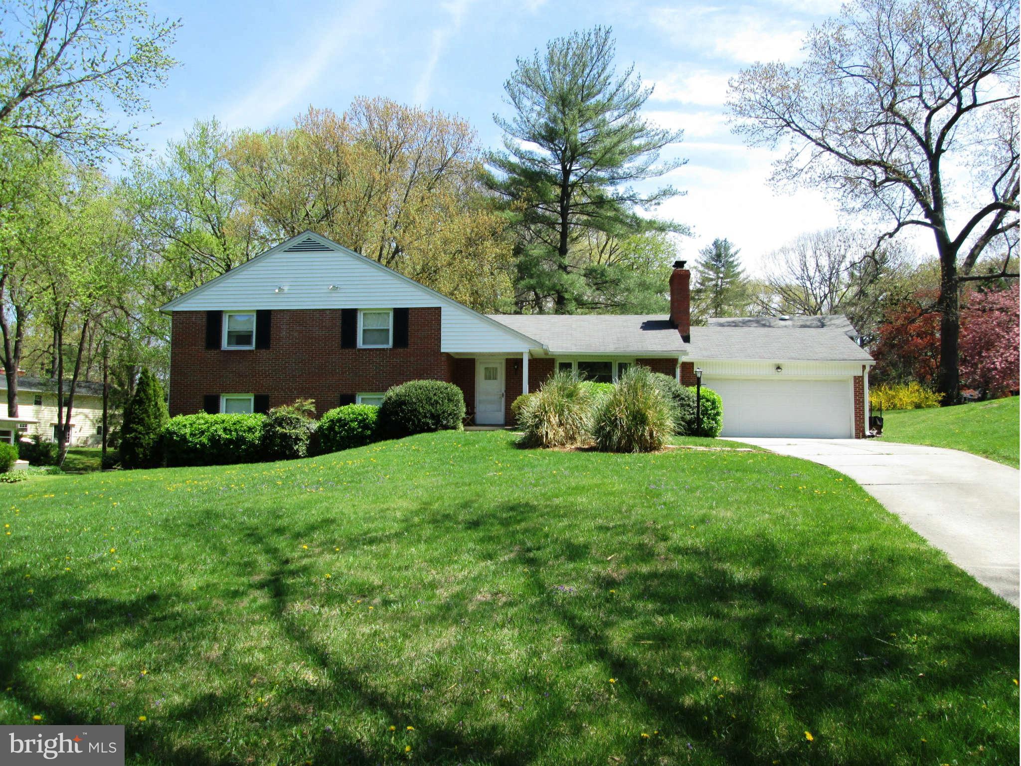 205 Gateswood Road Lutherville-Timonium, MD 21093 - Photo 1 of 28 Exterior (Main)