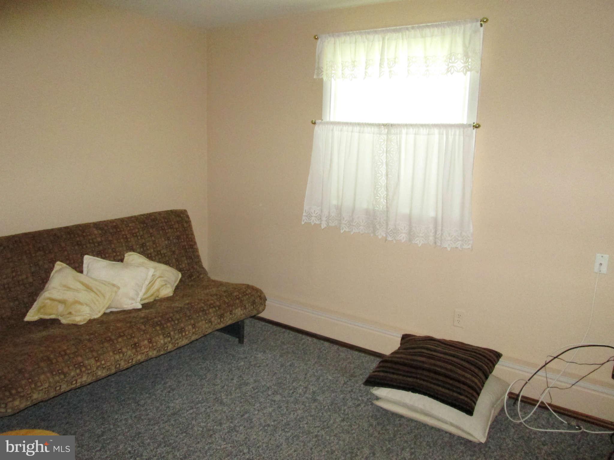 205 Gateswood Road Lutherville-Timonium, MD 21093 - Photo 16 of 28 Bedroom