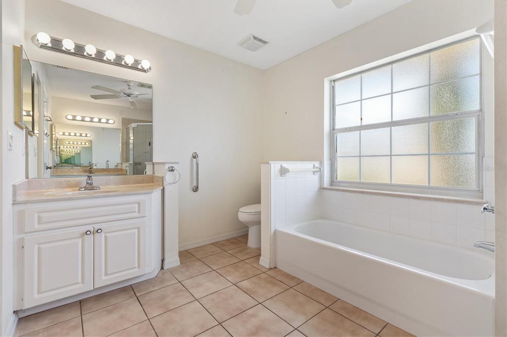 17399 Southeast 116th Court Road Summerfield, FL 34491 - Photo 28 of 64 Gallery Image 28