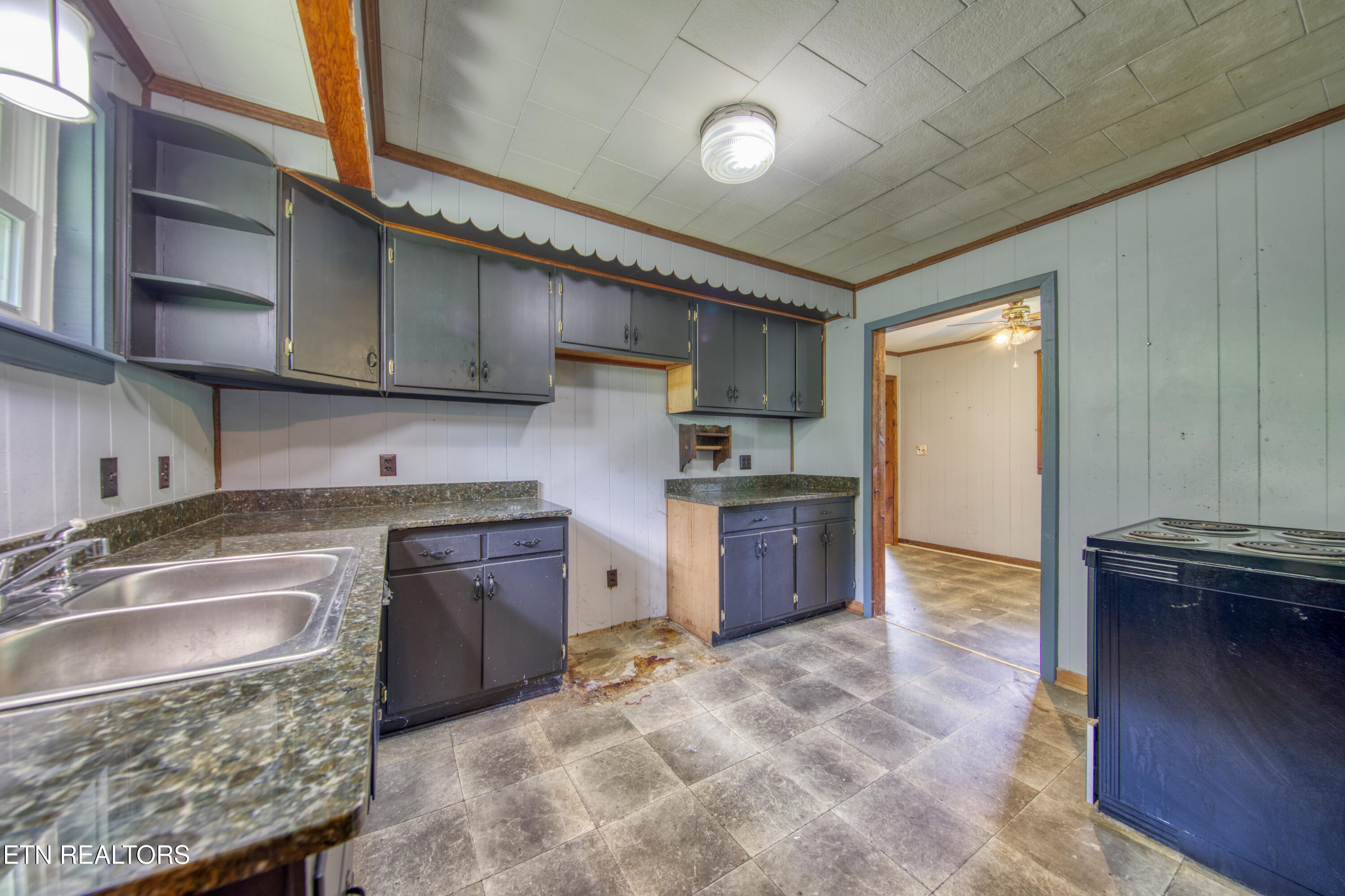 1751 Hubbard Road Loudon, TN 37774 - Photo 9 of 21 0H3A1866_72