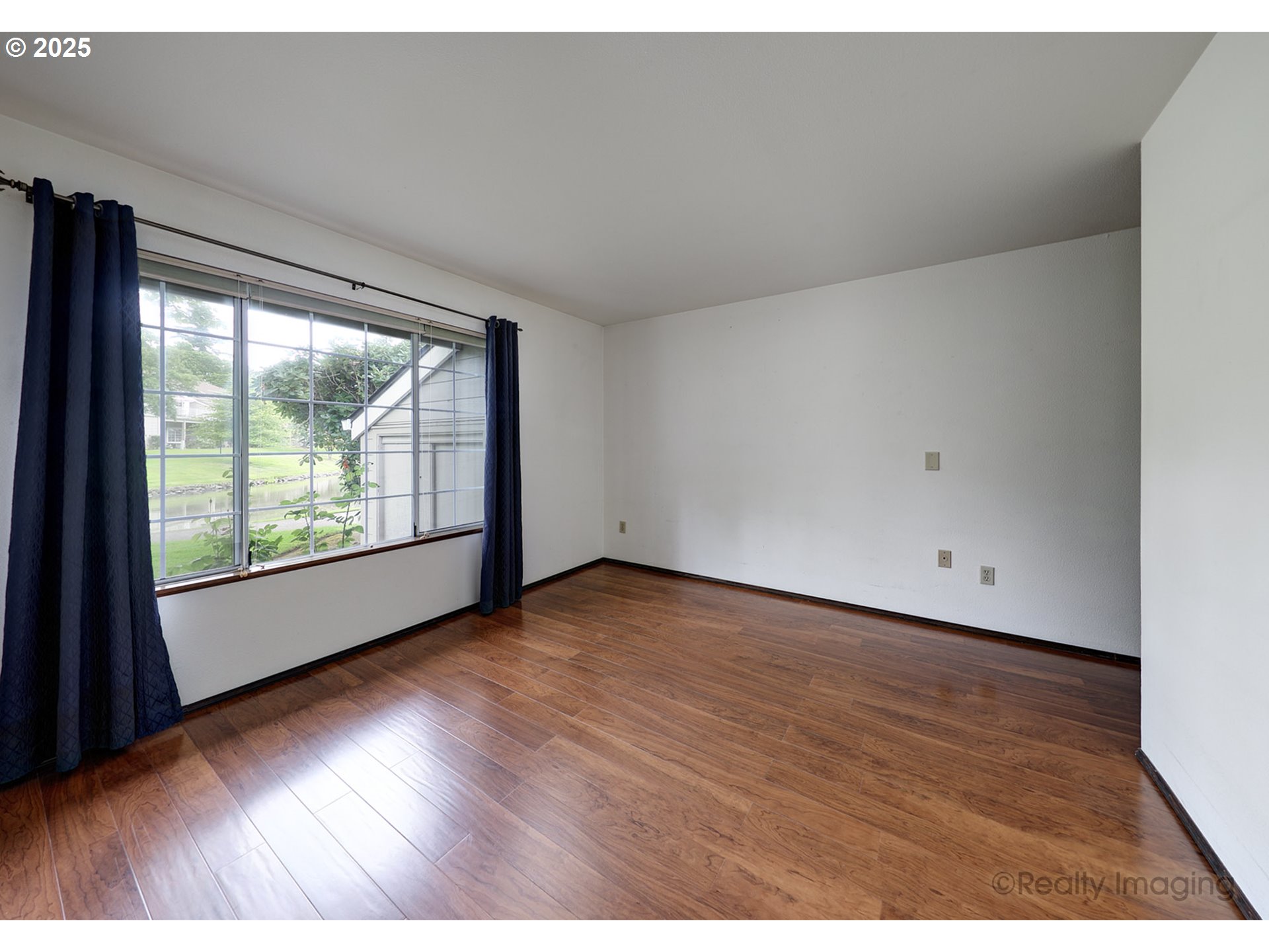 13775 Southwest Scholls Ferry Road, Unit 16 Beaverton, OR 97008 - Photo 14 of 42 Gallery Image 14