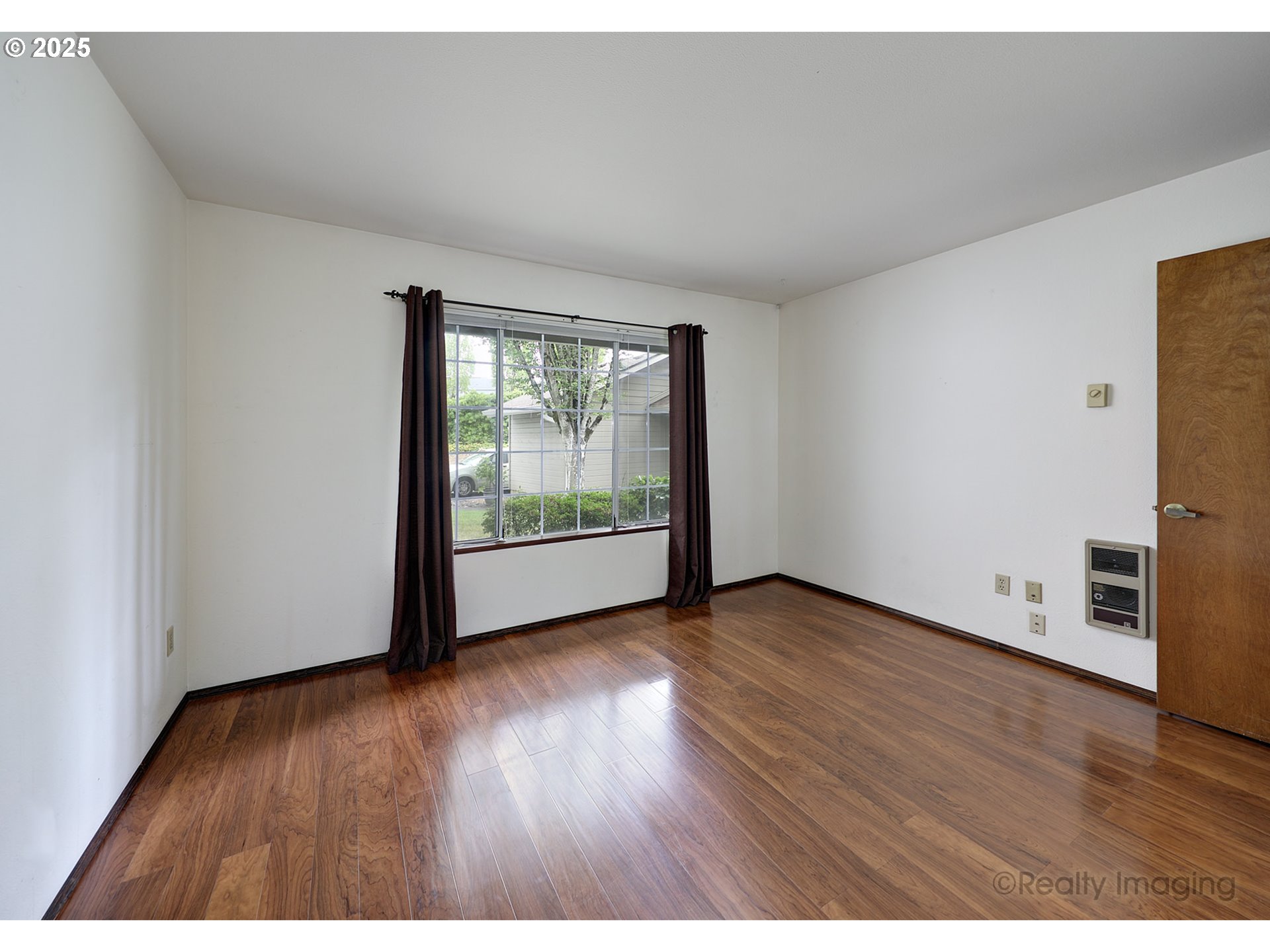 13775 Southwest Scholls Ferry Road, Unit 16 Beaverton, OR 97008 - Photo 19 of 42 Gallery Image 19