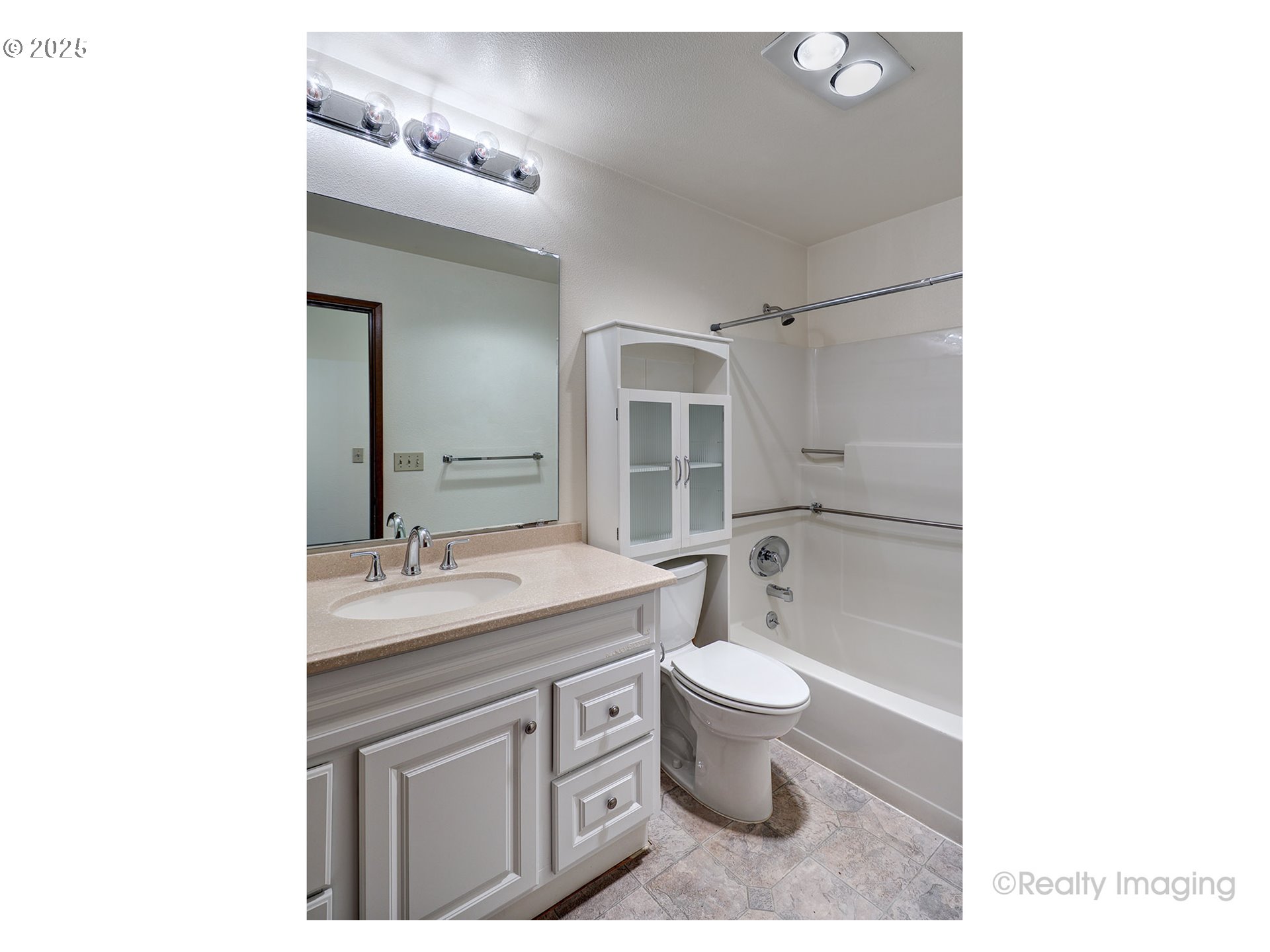 13775 Southwest Scholls Ferry Road, Unit 16 Beaverton, OR 97008 - Photo 20 of 42 Gallery Image 20