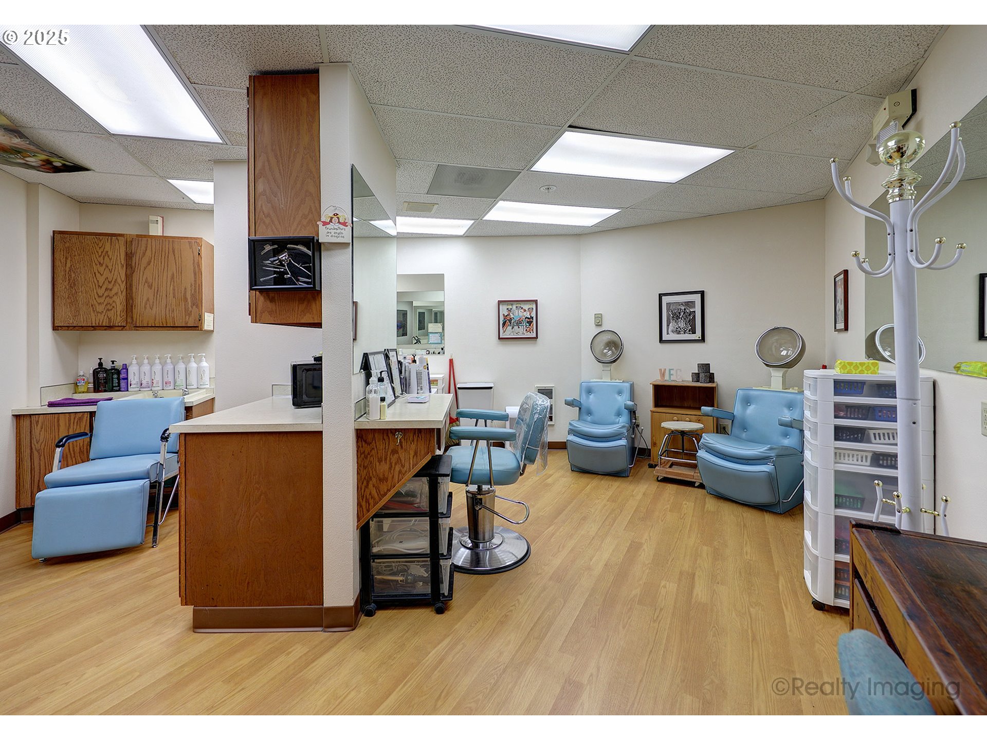 13775 Southwest Scholls Ferry Road, Unit 16 Beaverton, OR 97008 - Photo 33 of 42 Gallery Image 33