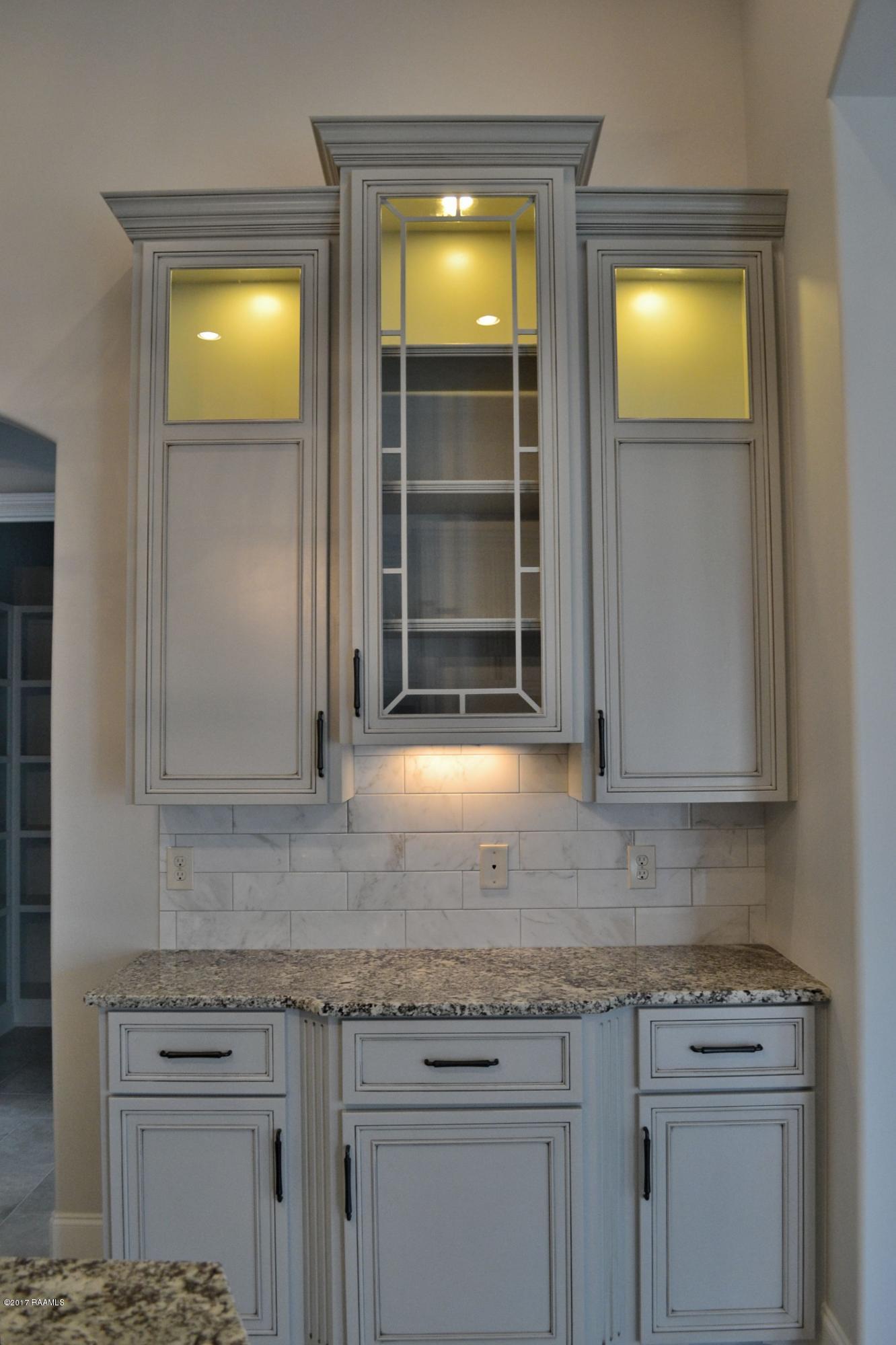 209 Rue De La Rochelle Broussard, LA 70518 - Photo 6 of 25 Gallery Image 6