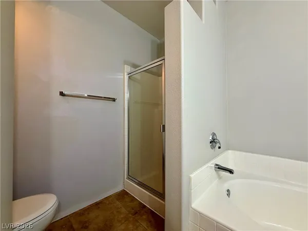 $1,300 | 5650 East Sahara Avenue, Unit 2024, Las Vegas, NV 89142