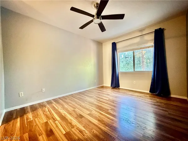 $1,300 | 5650 East Sahara Avenue, Unit 2024, Las Vegas, NV 89142