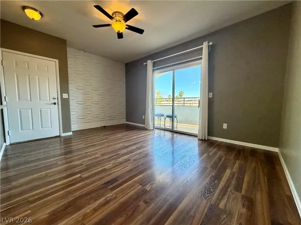 $1,300 | 5650 East Sahara Avenue, Unit 2024, Las Vegas, NV 89142