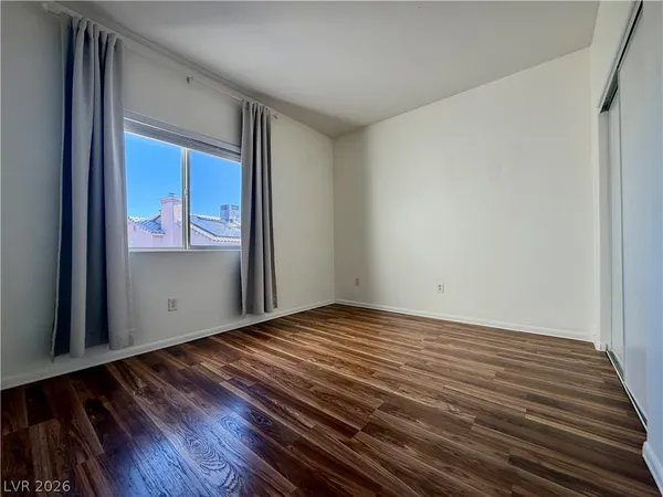 $1,300 | 5650 East Sahara Avenue, Unit 2024, Las Vegas, NV 89142