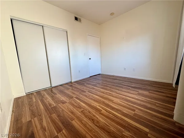 $1,300 | 5650 East Sahara Avenue, Unit 2024, Las Vegas, NV 89142
