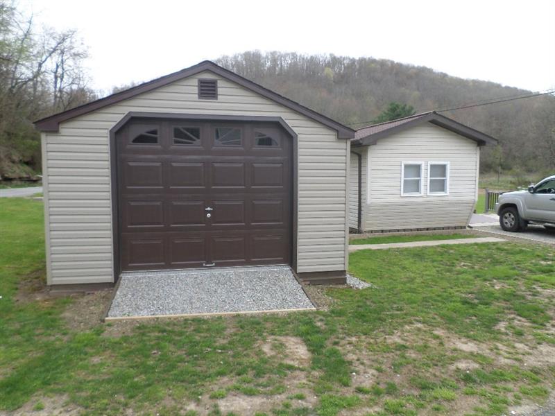 765 McCracken Road Wind Ridge, PA 15380 - Photo 3 of 19