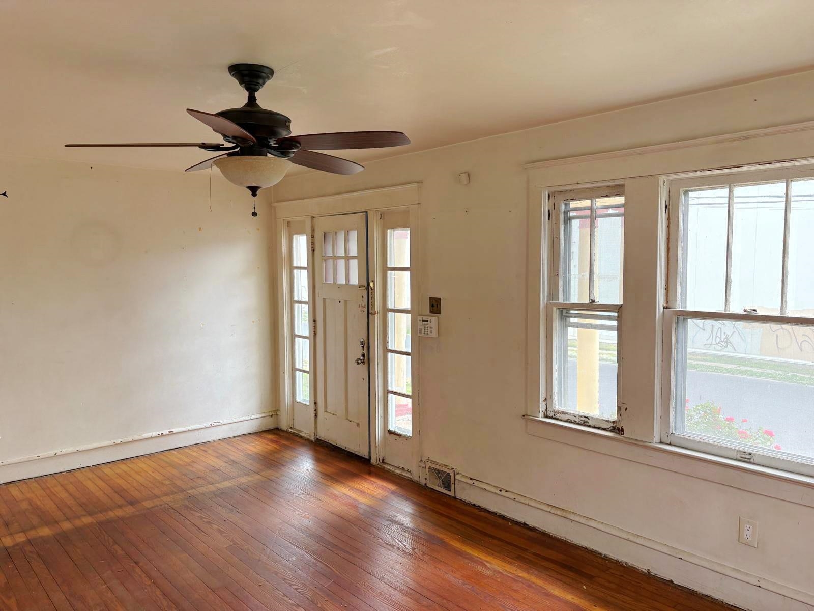 366 Bank Bridgeton, NJ 08302 - Photo 5 of 25