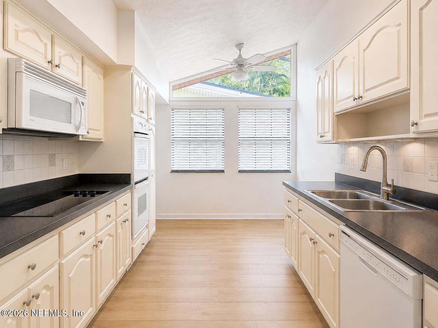 4512 Hartman Road Jacksonville, FL 32225 - Photo 8 of 19 Kitchen