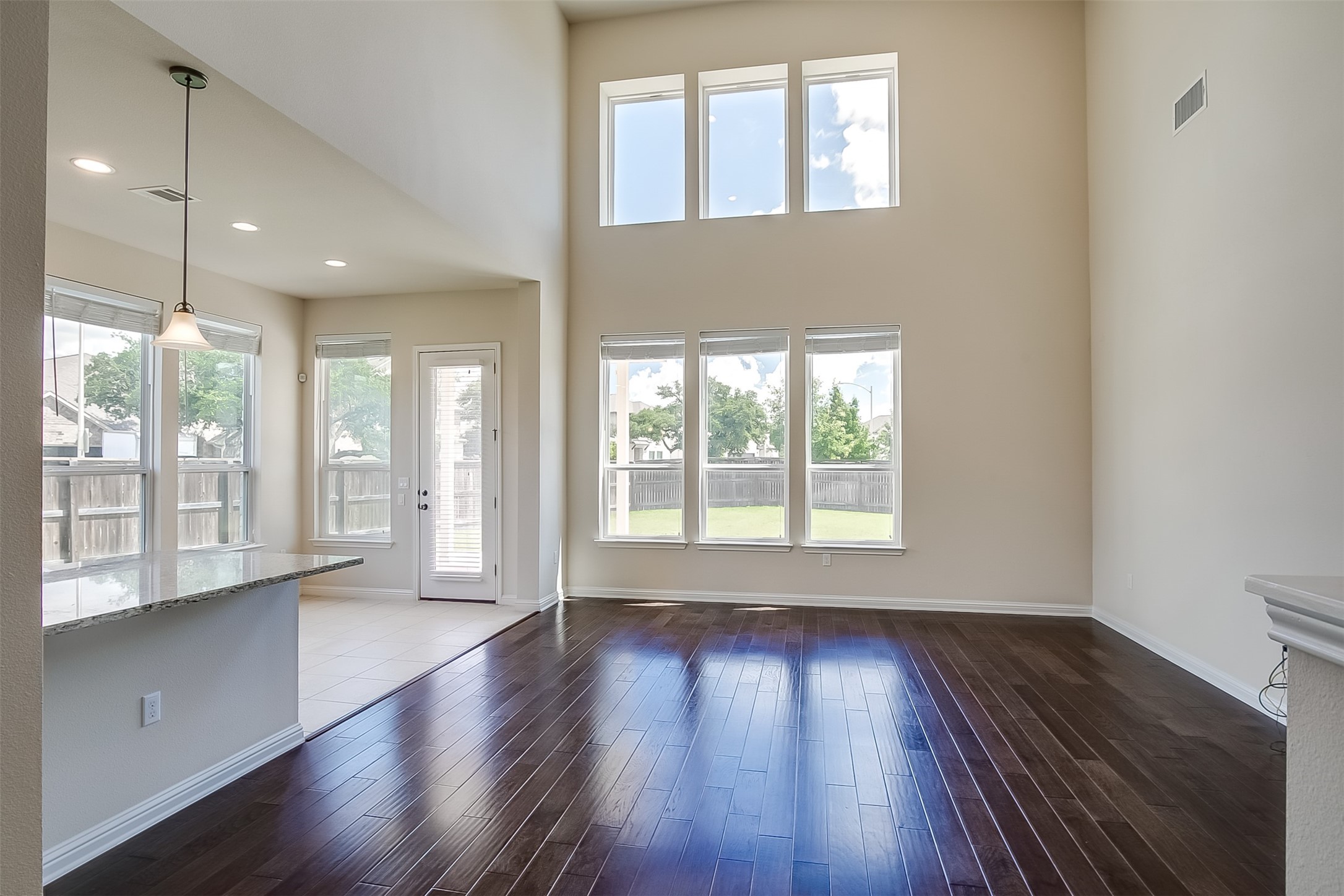 9424 Kyles Stake Road Austin, TX 78717 - Photo 6 of 33