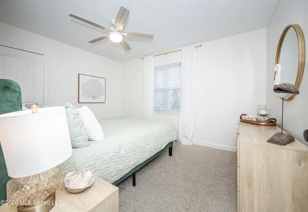 $2,300 | 114 Ethel Circle, Unit 17, Ocean Springs, MS 39564