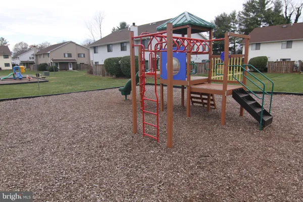 $2,000 | 9008 Sandalwood Drive, Unit B, Manassas, VA 20110