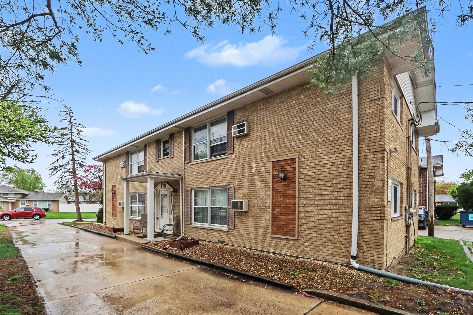 2278 182nd Place Lansing, IL 60438 - Photo 1 of 15