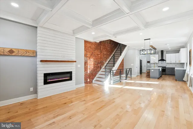 $3,650 | 1625 South 19th Street, Philadelphia, PA 19145