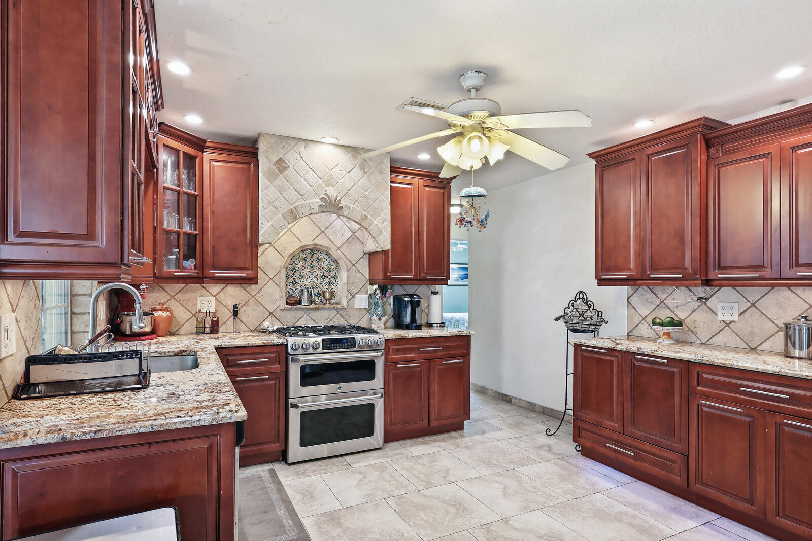 7137 St Andrews Road Lake Worth, FL 33467 - Photo 14 of 38 IMG_3808