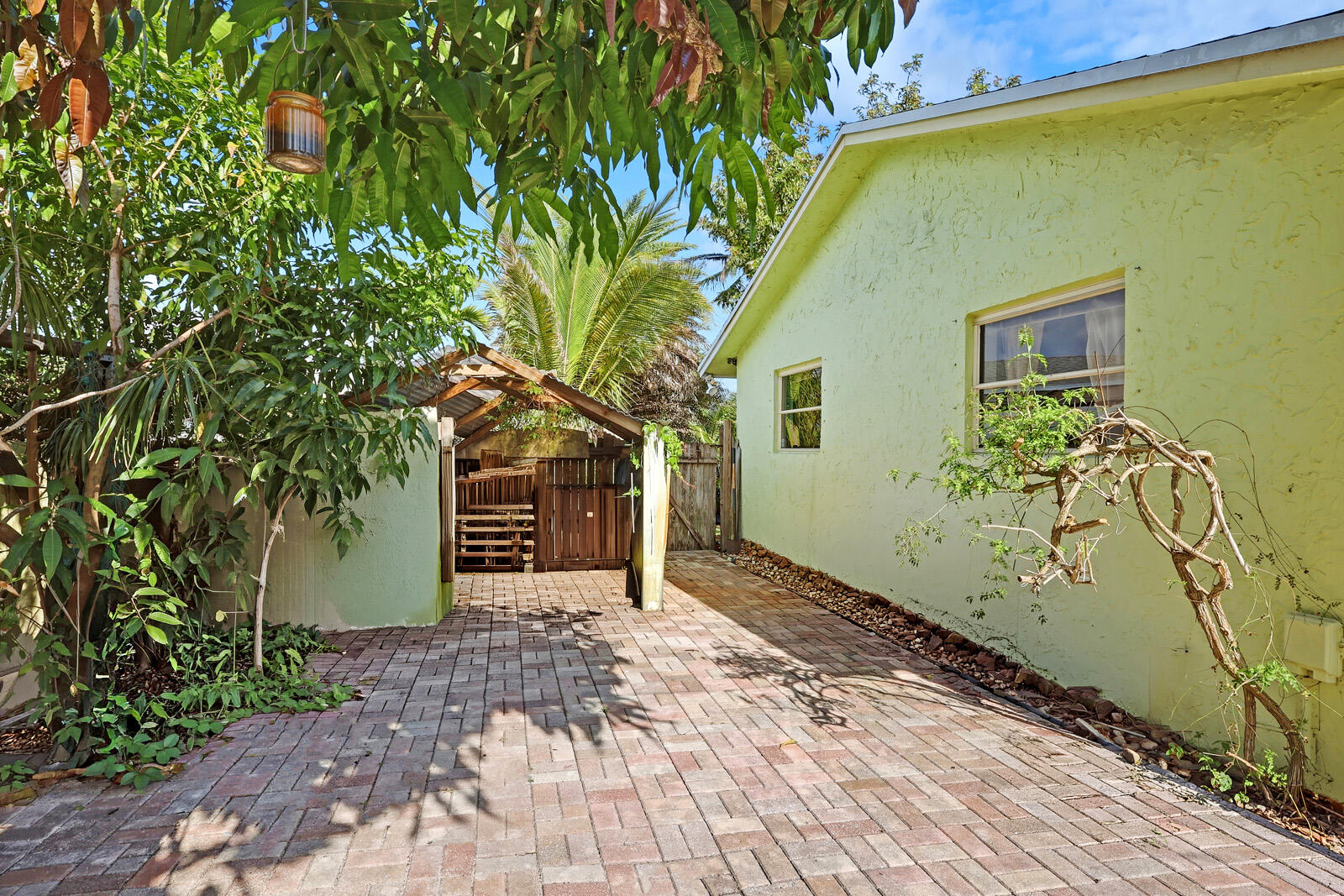 7137 St Andrews Road Lake Worth, FL 33467 - Photo 36 of 38 IMG_4103