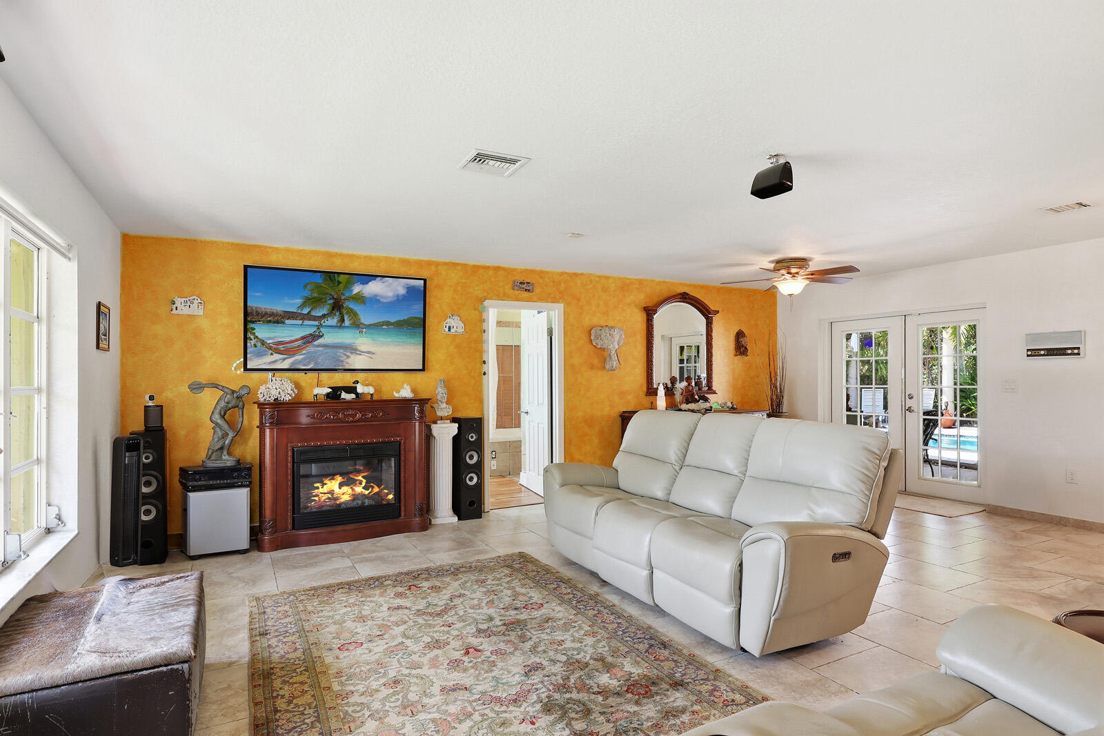 7137 St Andrews Road Lake Worth, FL 33467 - Photo 6 of 38 IMG_3773