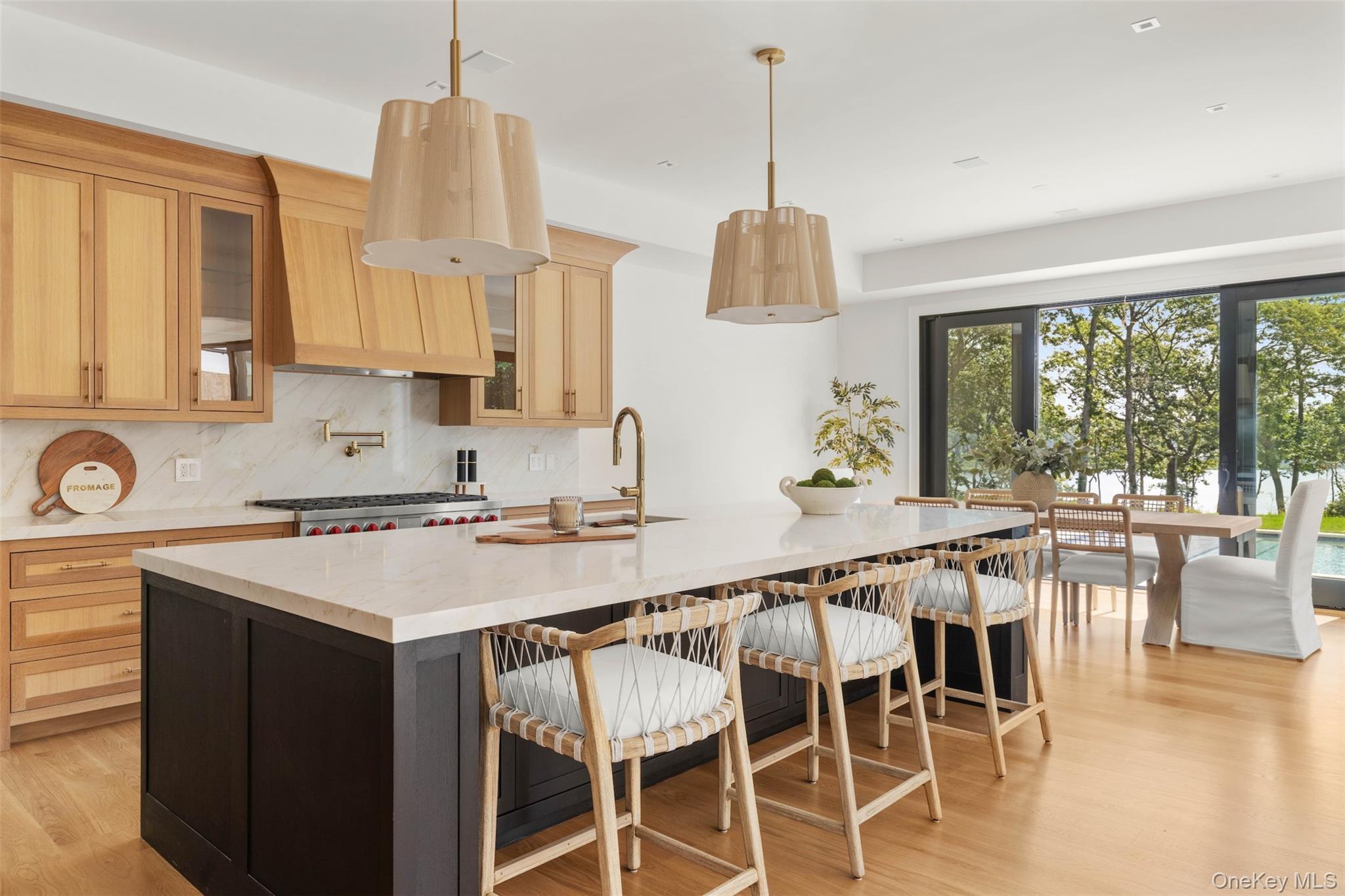 1775 Point Pleasant Road Mattituck, NY 11952 - Photo 7 of 49