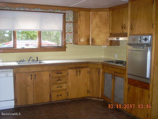 59 Holmes Road Pittsfield, MA 01201 - Photo 4 of 22 kitchen2